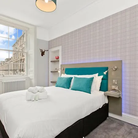 Modern & Spacious 1 Bed Apt, West End אדינבורו