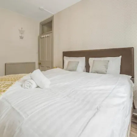 Castle View - 1 Bedroom - Heart Of The Famous Royal Mile & 1 Minute Walk To Castle Apartamento *