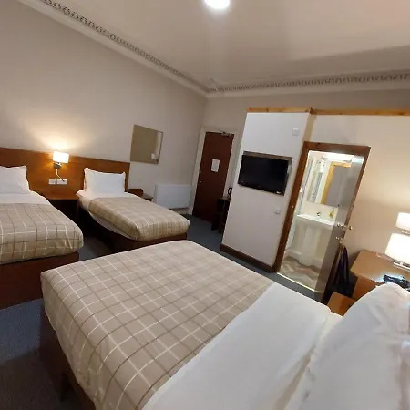 House Hotel