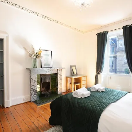 Lägenhet The Forrest Road Edinburg