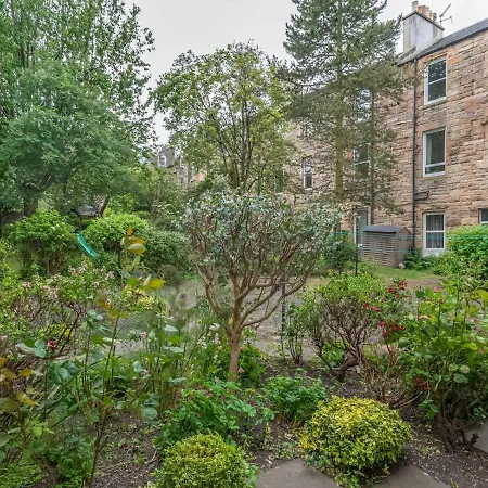 Superb 1 Bed Flat In Traditional Victorian Building - Pass The Keys * إدنبرة