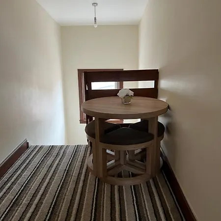 펜션 4 Bed Near Airport *
