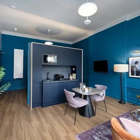 Apart Otel 30 Castle Street 3*