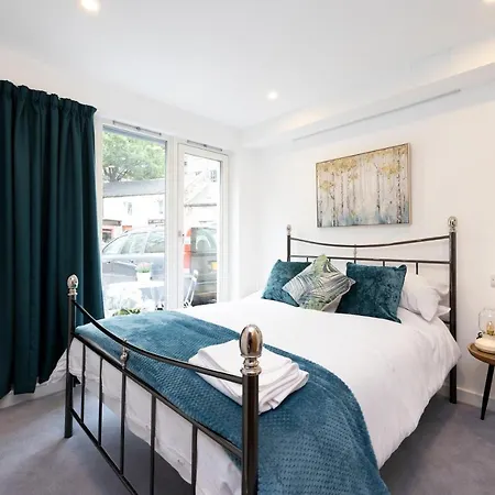 Appartement Modern 3-storey 3-bedroom