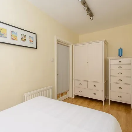 Appartement Lovely Apt Near Botanic Garden *