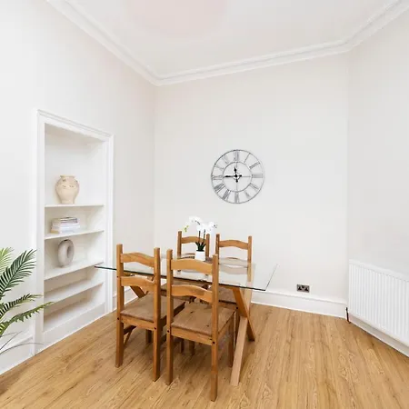 Joivy Chic Near Stockbridge Market Apartament