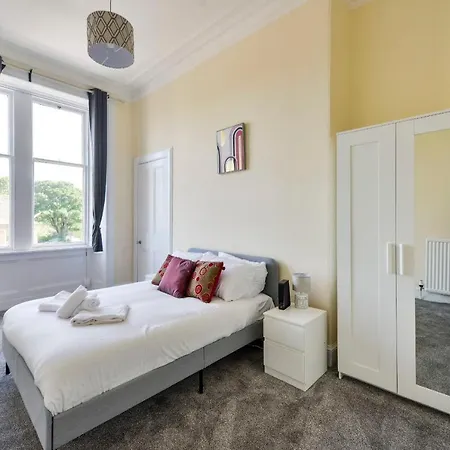 Guestready - Enchanting 2 Bedroom Flat Near Edinburgh's Old Town * Édimbourg