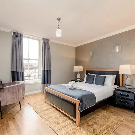 Royal Mile By Joivy * Edinburgh