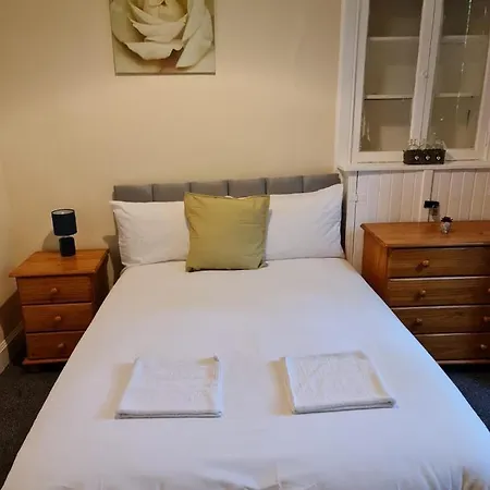 Apex Cathcart Place Edynburg