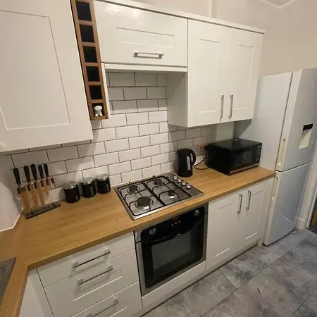 Lovely Three Bedroom Upper Сasa de vacaciones