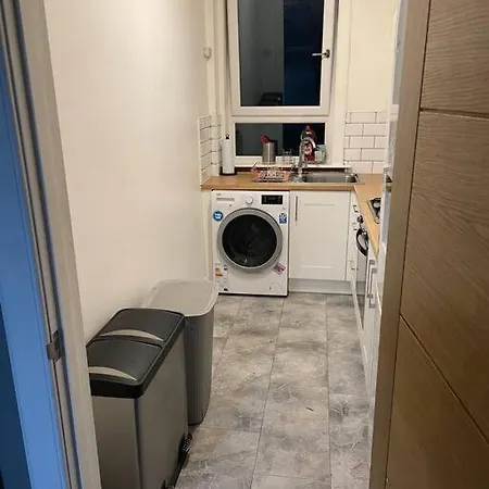 Lovely Three Bedroom Upper *