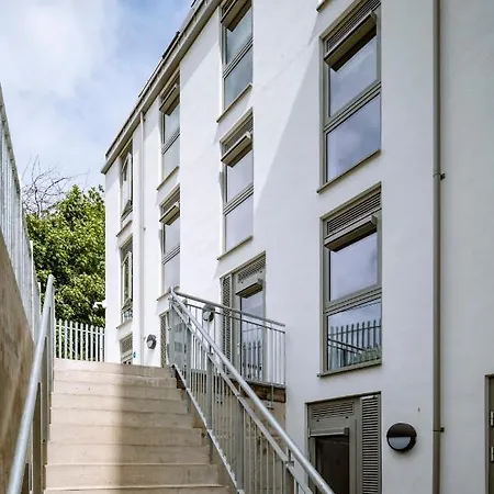 아파트 Modern Studio Apartments At Murieston Crescent In Edinburgh 에든버러