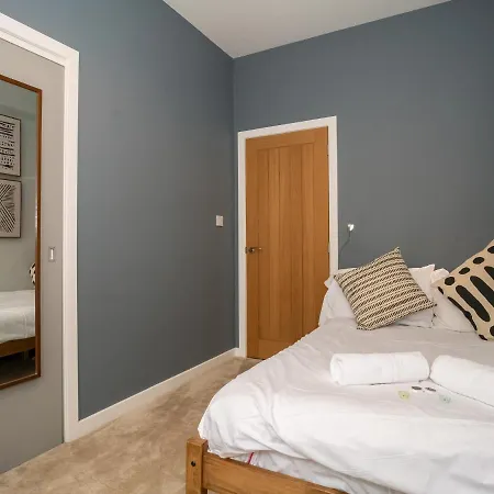 Pass The Keys Stunning 3 Bed Loft Style With Free Parking Lägenhet Edinburg
