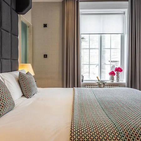 The On The Mile Hotel Edinburgh