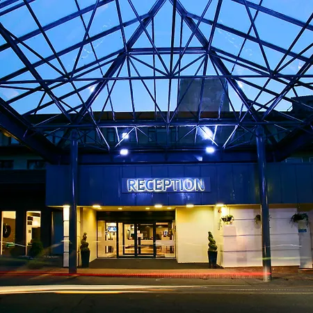 Leonardo Murrayfield Edynburg