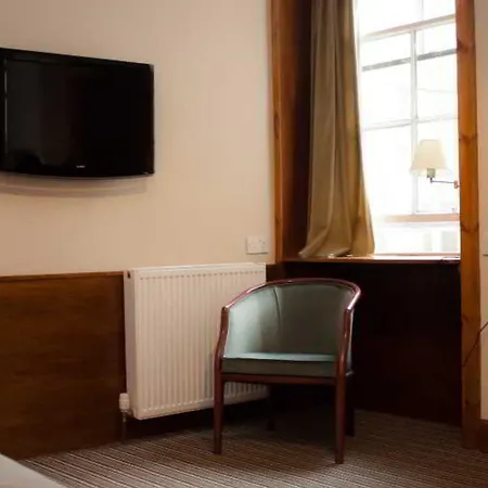 House Hotel