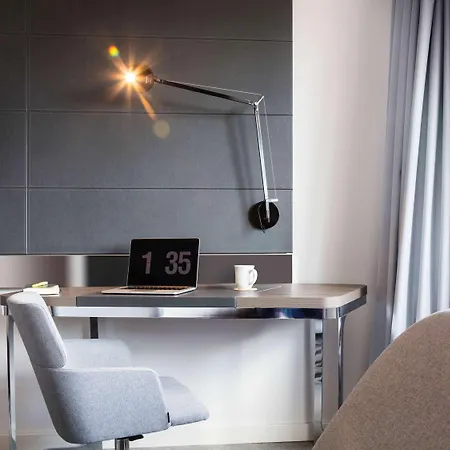 Hotel Novotel Centre 4*