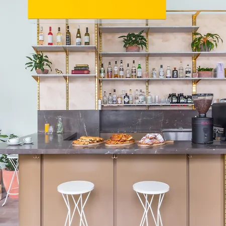 ホテル エデン ロック 4*