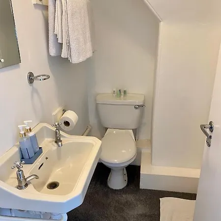 Ellwyn House Hotel
