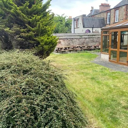 Hotel Ellwyn House