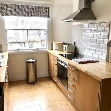 Apartment Gilmore Place - Beautiful 2 Bedroom Townhouse Flat Edinburgh