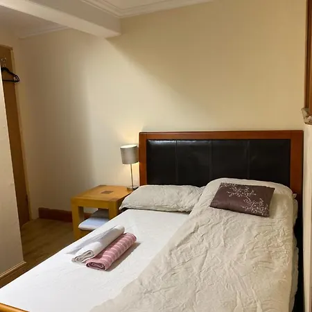 ベッド・アンド・ブレックファスト Edinb&b エディンバラ
