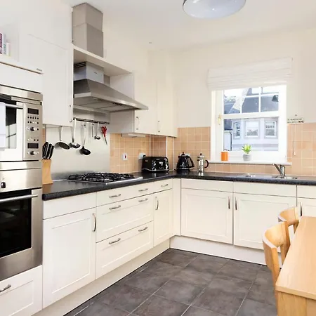 Joivy Modern Flat With Free Parking