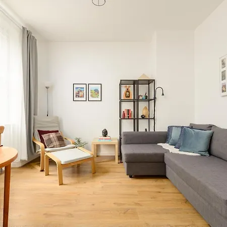 The Grassmarket By Calton Living *