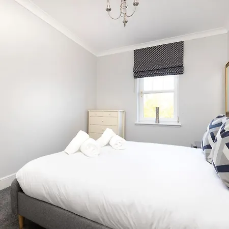 Joivy Modern Flat With Free Parking