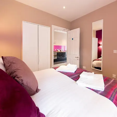 فندق The Spires 3*