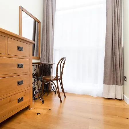 아파트 Joivy 1 Bed Flat In Old Town, Next To St Giles Cathedral *