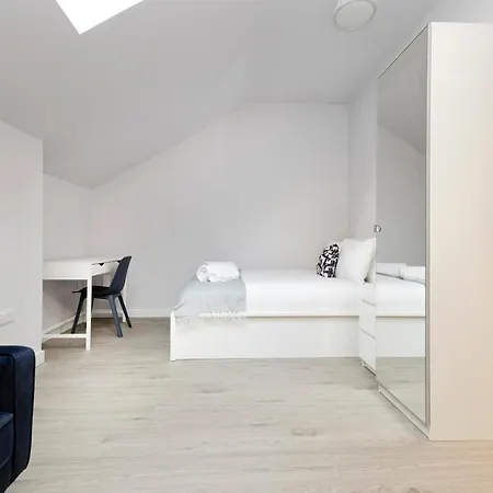 Altido Elegant Near The Meadows