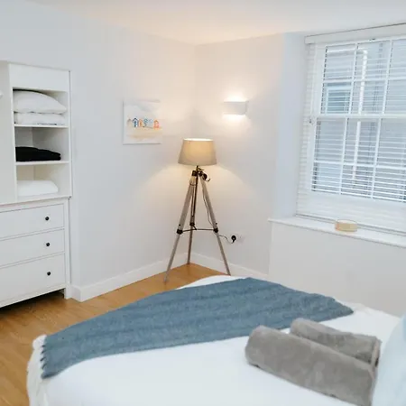 Apartamento Luxury Modern 3 Bedroom In Centre