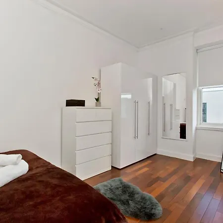 Exquisite & Lively With Fireplace & Panoramic Views