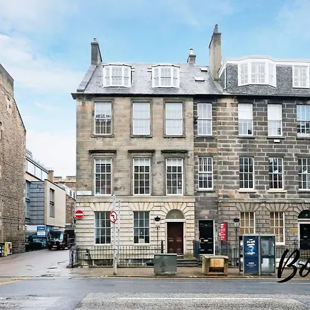 Appartement Spacious 2br-2ba, Charlotte Square - Free Parking By Bonjour Residences