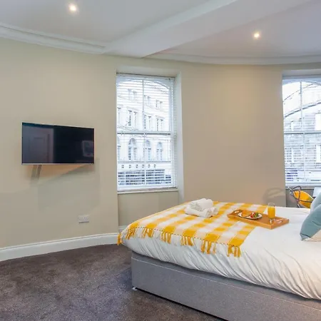 Royal 2bed Center إدنبرة