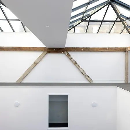 Altido Elegant Near The Meadows