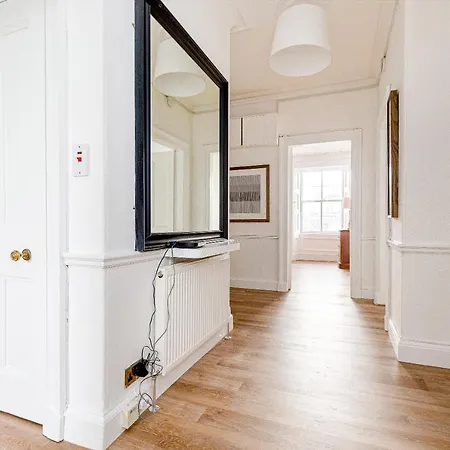 Lejlighed Heart Of Centre 3 Bed Georgian *