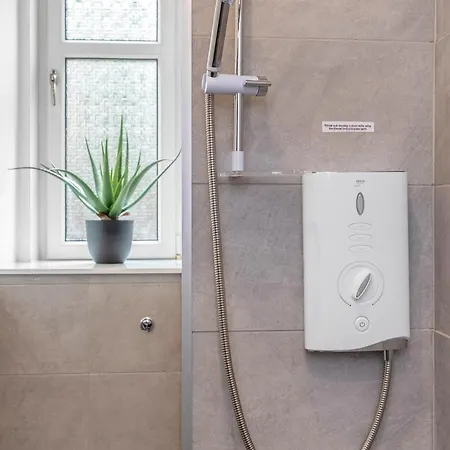 Jamson Pl - 3br Sleeps 7 Daire