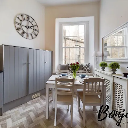 公寓 Montaigne - 2 Br-1ba In Stockbridge By Bonjour Residences 爱丁堡
