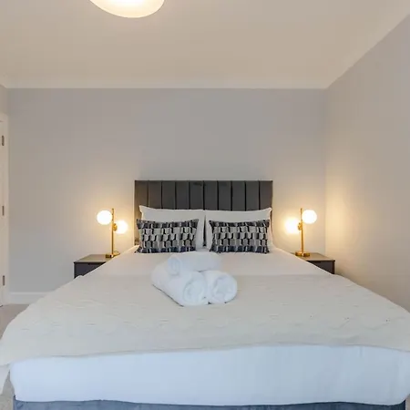 Dragon - Ladon - 2 Bed Centre Luxury 爱丁堡