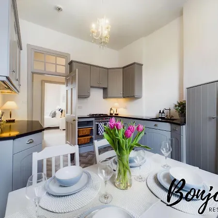 Montaigne - 2 Br-1ba In Stockbridge By Bonjour Residences * 爱丁堡