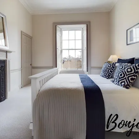 公寓 Montaigne - 2 Br-1ba In Stockbridge By Bonjour Residences *