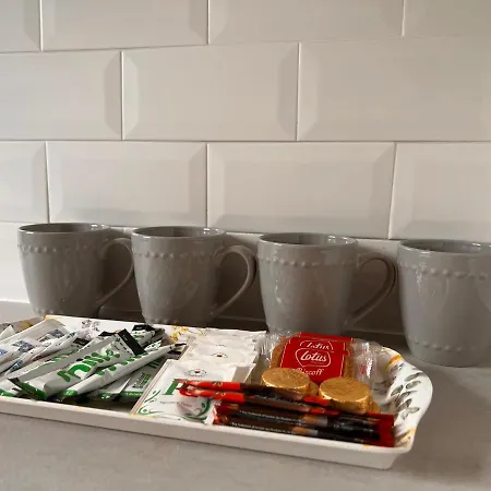 Hutchison * אדינבורו