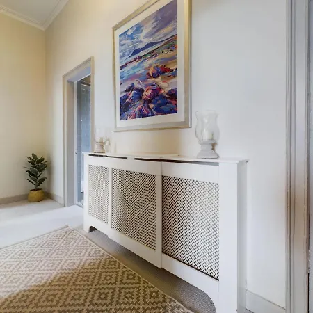 Stylish & Modern 2 Bedroom - Stockbridge. Appartamento *