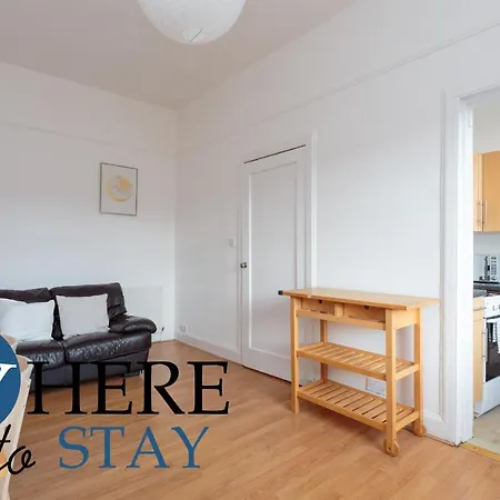 Delightful 2 Bedroom In Leith *