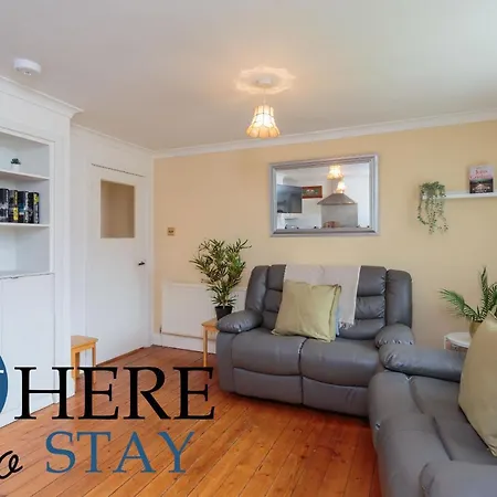 Appartamento Lovely By The Hillwood Park-free Parking