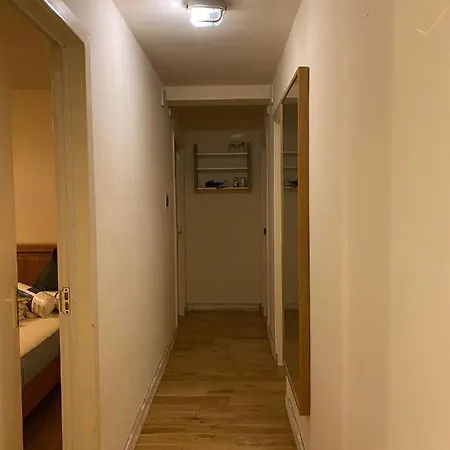 Edi * Εδιμβούργο