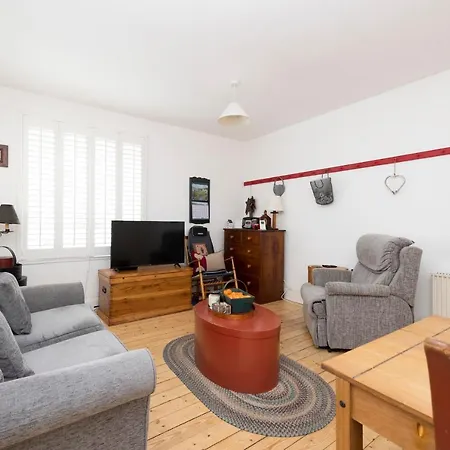 Joivy Chic 1-bed Flat In The Heart Of The Old Town * Edinburg
