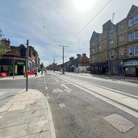 Convenient 3br Flat On Leith Walk Lejlighed Edinburgh